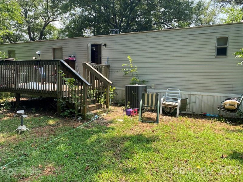 Property image 2 at 891 Hampton Grace Avenue, Lancaster, SC 29720