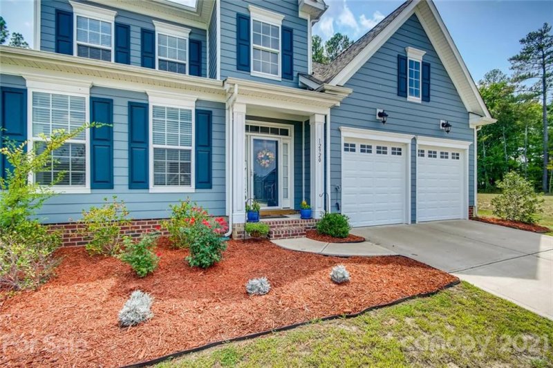 Property image 2 at 12920 John Bostar Lane, Charlotte, NC 28215
