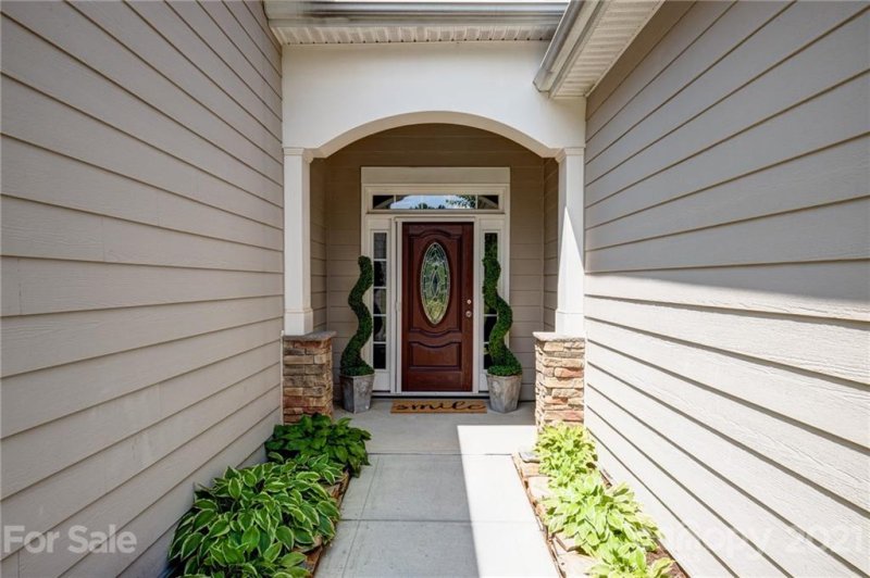 Property image 4 at 5801 Gatekeeper Lane, Mint Hill, NC 28227