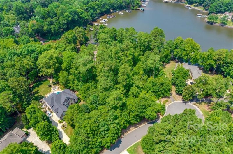 Property image 3 at 2123 Peninsula Drive, Clover, SC 29710