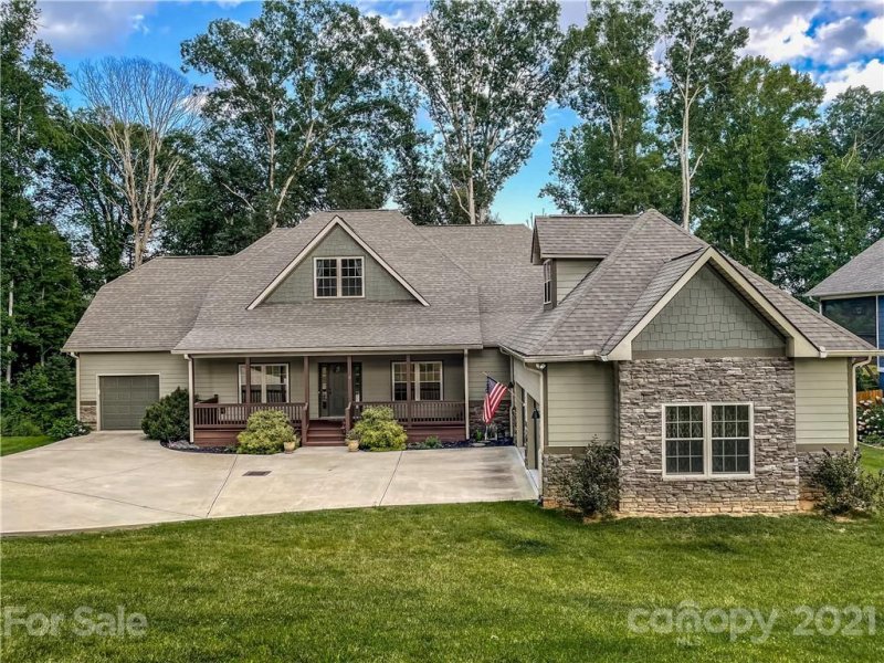 Property image 2 at 41 Bradshaw Lane, Candler, NC 28715