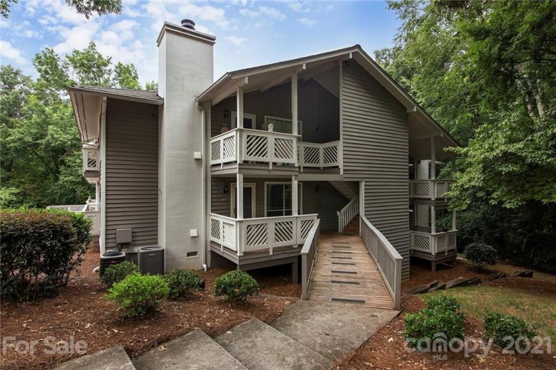 Property image 2 at 7409 Ashfield Court, Charlotte, NC 28226