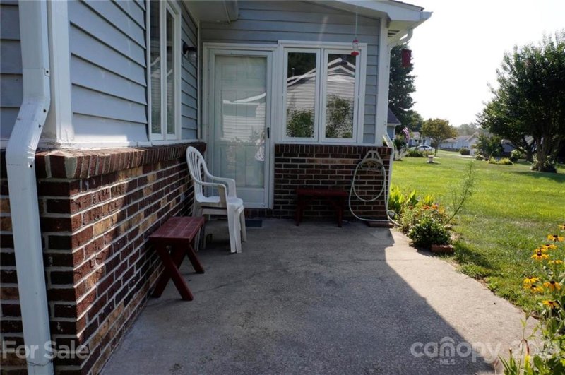 Property image 4 at 313 Dellford Court, Hendersonville, NC 28792