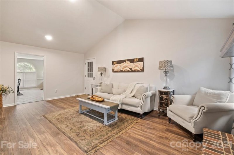 Property image 4 at 7082 Forest Hills Drive, Denver, NC 28037