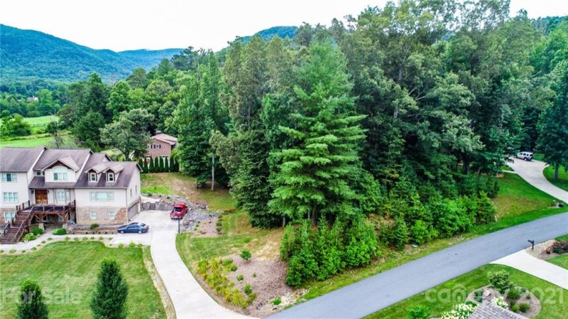 Property image 2 at 99999 Sovereign Lane, Fairview, NC 28730