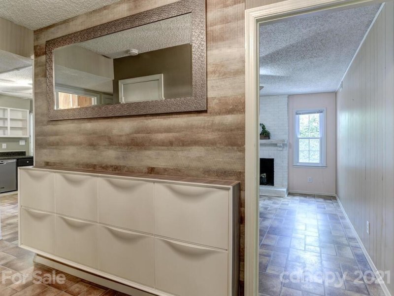 Property image 5 at 460 Creekside Drive, Asheville, NC 28804