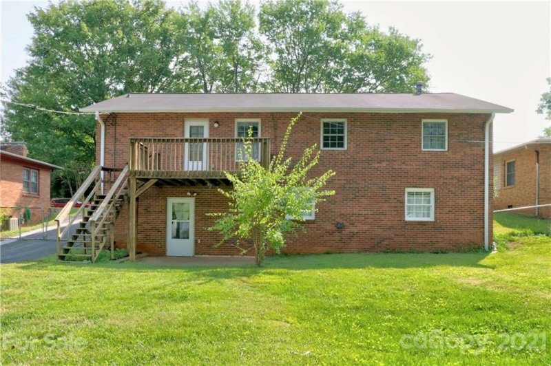 Property image 2 at 640 Margaret Drive, Statesville, NC 28677