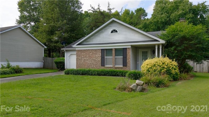 Property image 4 at 4712 Harri Ann Drive, Charlotte, NC 28227