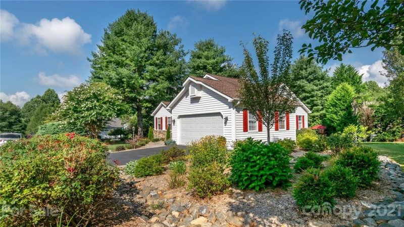 Property image 3 at 45 St Andrews Drive, Etowah, NC 28729