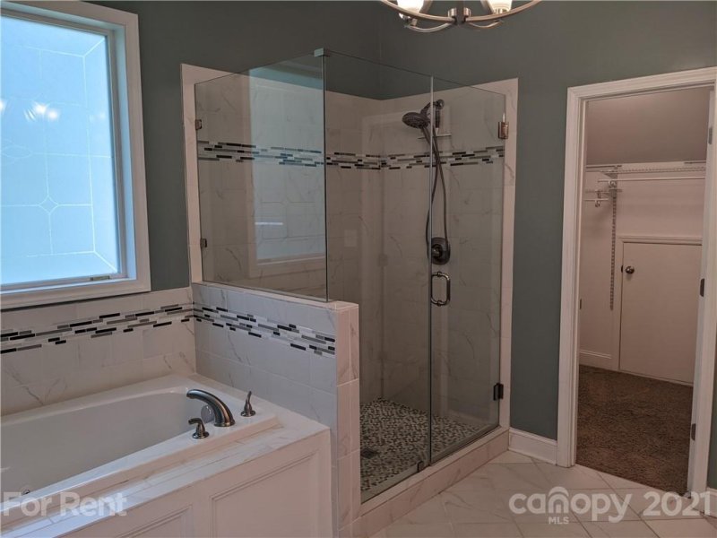 Property image 5 at 3408 Commonwealth Avenue, Charlotte, NC 28205