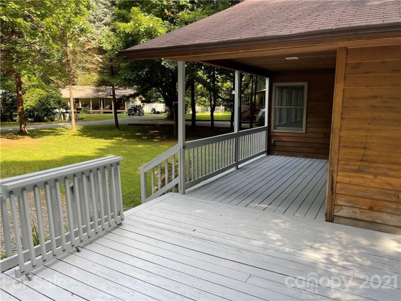 Property image 3 at 8 Elizabeth Lane, Maggie Valley, NC 28751