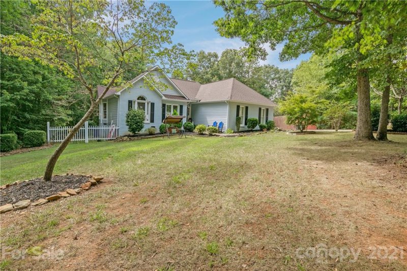 Property image 2 at 7313 Bailywick Drive, Waxhaw, NC 28173