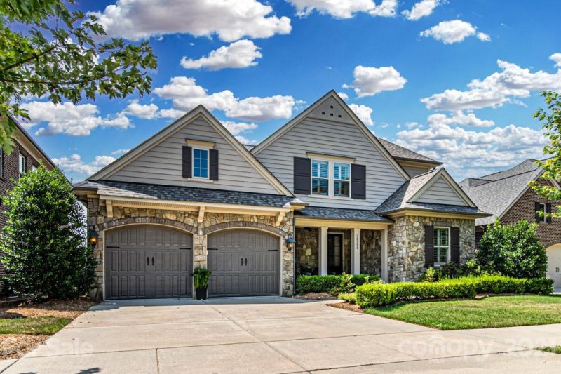 Property image 2 at 18108 John Robbins Lane, Cornelius, NC 28031