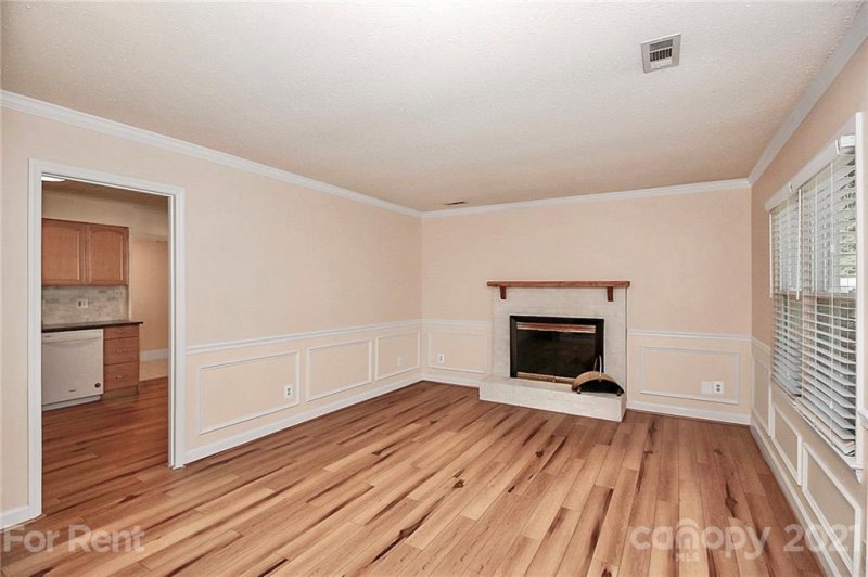 Property image 4 at 11818 Mirror Lake Drive, Charlotte, NC 28226