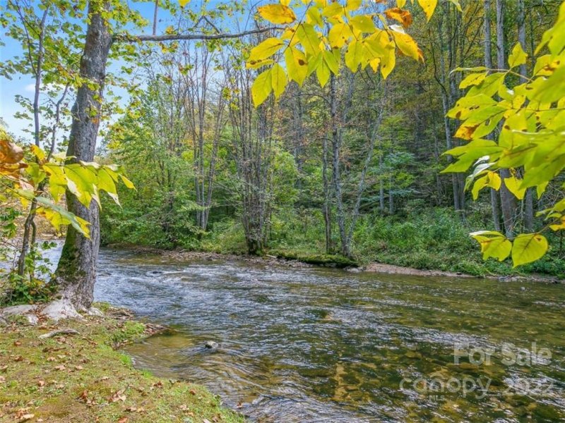 Property image 5 at 110 Laurel Heights, Marshall, NC 28753