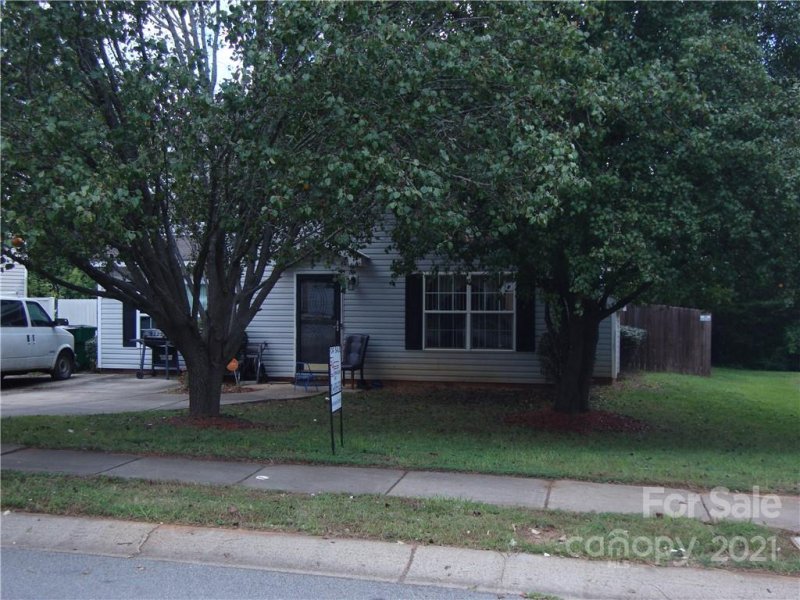 Property image 2 at 10512 Wilson Glen Drive, Charlotte, NC 28214