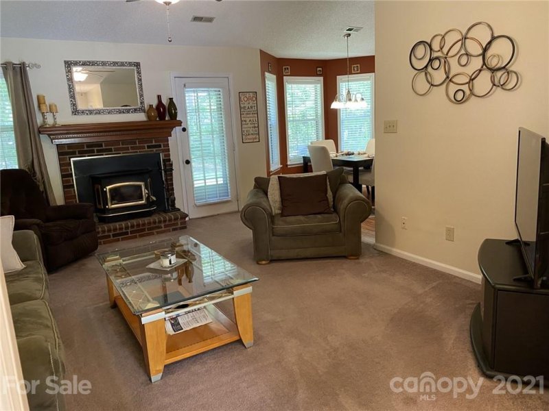 Property image 5 at 192 Valleybrook Drive, Denver, NC 28037