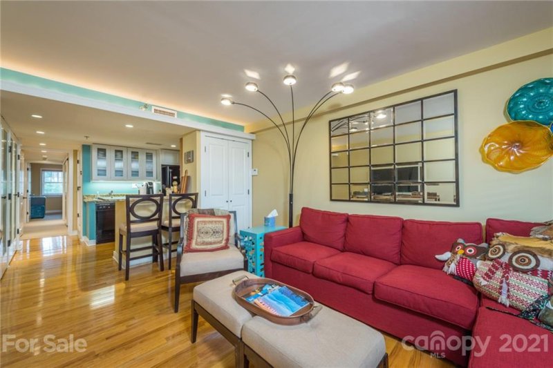 Property image 5 at 37 Hiawassee Street, Asheville, NC 28801