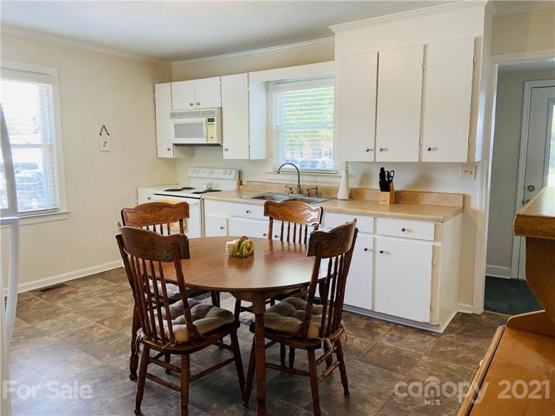 Property image 4 at 114 Mcconnell Street, Clover, SC 29710