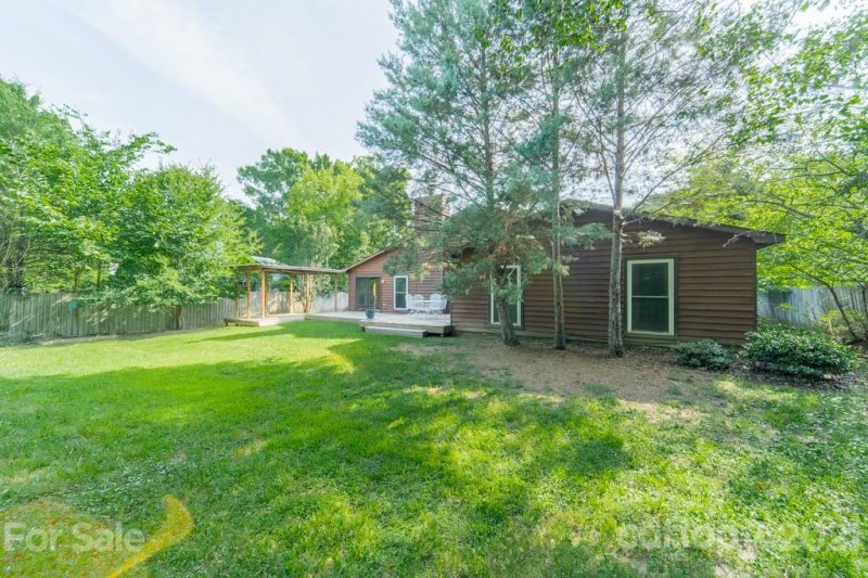 Property image 3 at 3851 Sweetgrass Lane, Charlotte, NC 28226