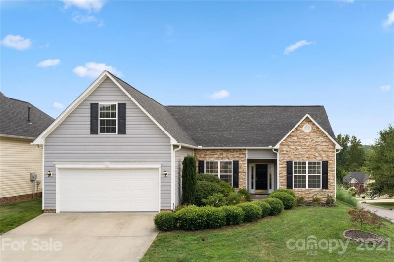 Property image 2 at 10 Hadley Park Way, Arden, NC 28704