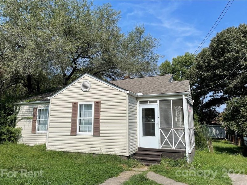 Property image 2 at 1312 Poston Circle, Gastonia, NC 28054