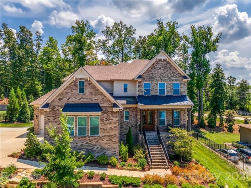 Property image 2 at 620 Zinnia Way, Tega Cay, SC 29708