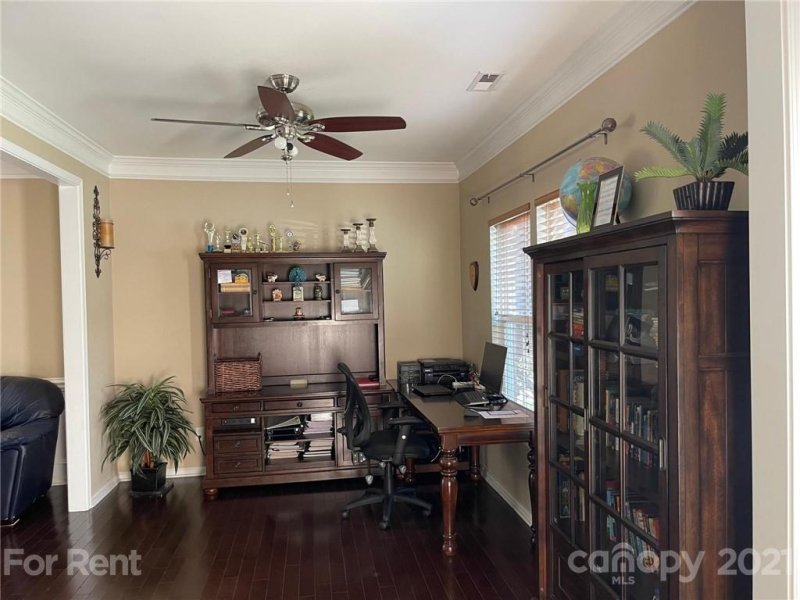 Property image 5 at 10402 Kristens Drive, Charlotte, NC 28277