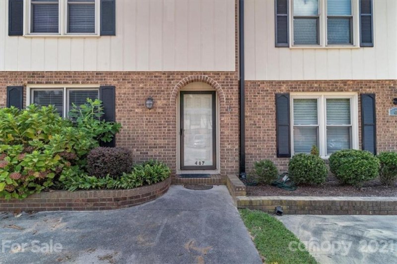 Property image 3 at 487 Camrose Circle, Concord, NC 28025