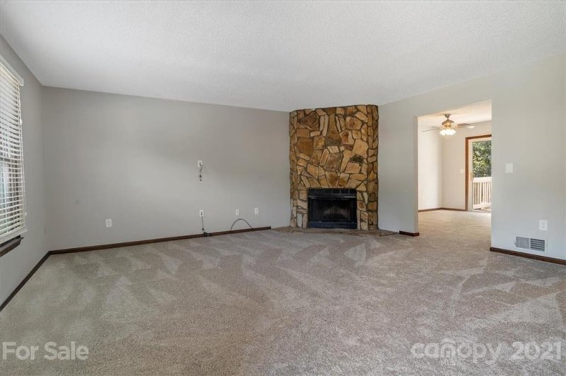 Property image 4 at 487 Camrose Circle, Concord, NC 28025