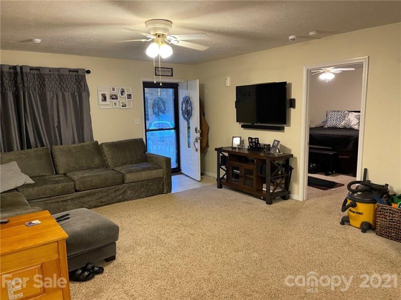 Property image 2 at 2192 Jenkins Printing Drive, Newton, NC 28658