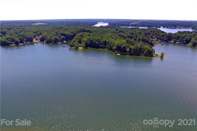 Property image 4 at 26 Winston Way Lane, Troutman, NC 28166