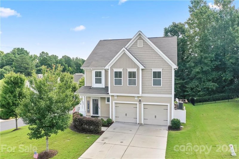 Property image 3 at 4007 Bridgepoint Drive, Fort Mill, SC 29715