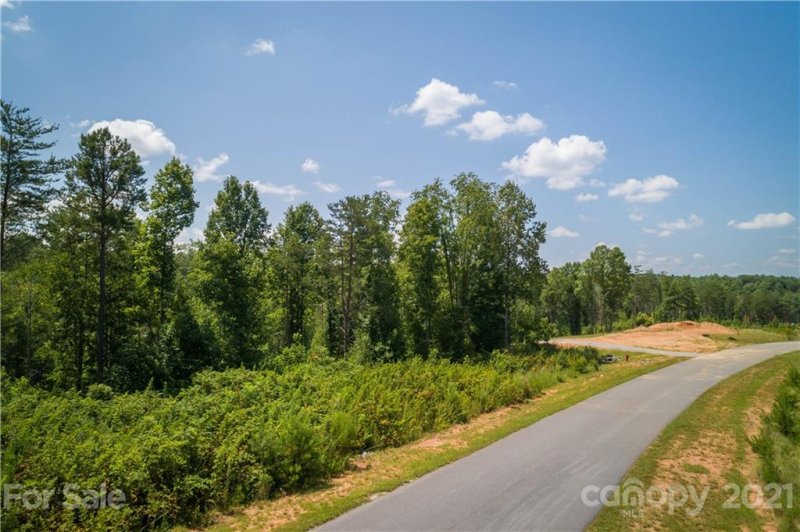 Property image 5 at 3070 E Moonlight Place, Morganton, NC 28655