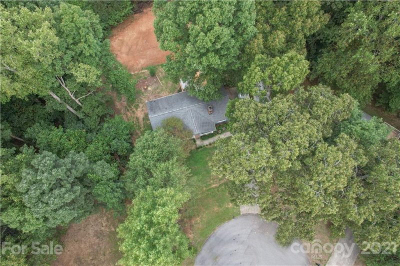 Property image 2 at 4514 Lisa Drive, Gastonia, NC 28056