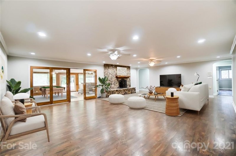 Property image 2 at 25 Bowen Drive, Belmont, NC 28012