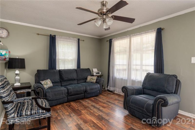 Property image 2 at 4600 Longbriar Drive, Gastonia, NC 28056