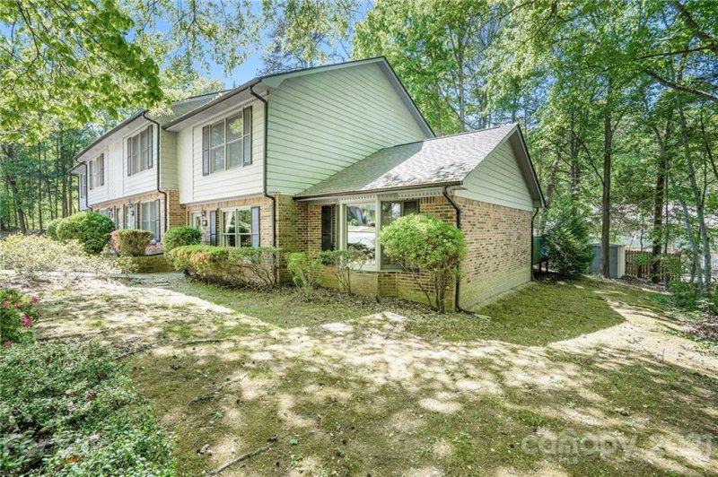 Property image 2 at 108 Joshua Case Court, Fort Mill, SC 29715