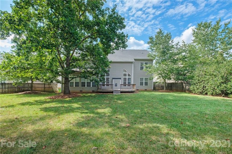 Property image 5 at 10935 Wilklee Drive, Charlotte, NC 28277