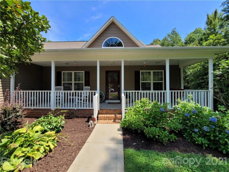 Property image 4 at 295 Bluegill Lane, Statesville, NC 28625