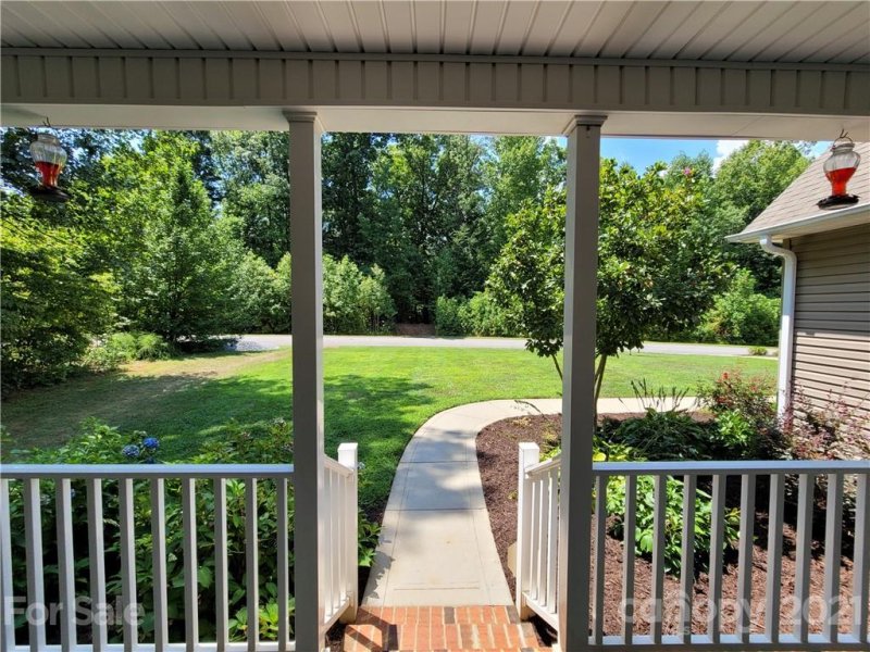 Property image 5 at 295 Bluegill Lane, Statesville, NC 28625