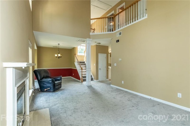 Property image 4 at 16034 Farmall Drive, Huntersville, NC 28078