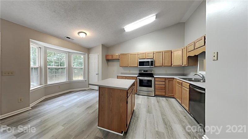 Property image 2 at 116 Milbros Lane, Mooresville, NC 28117