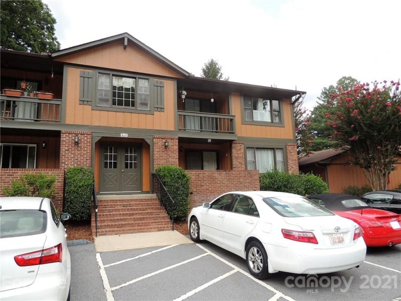 Property image 2 at 1753 Haywood Manor Road, Hendersonville, NC 28791