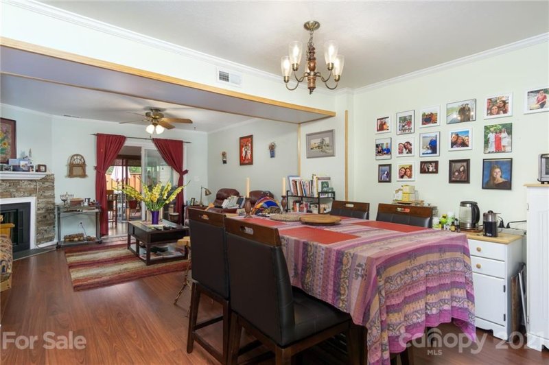 Property image 5 at 16 Spears Avenue, Asheville, NC 28801