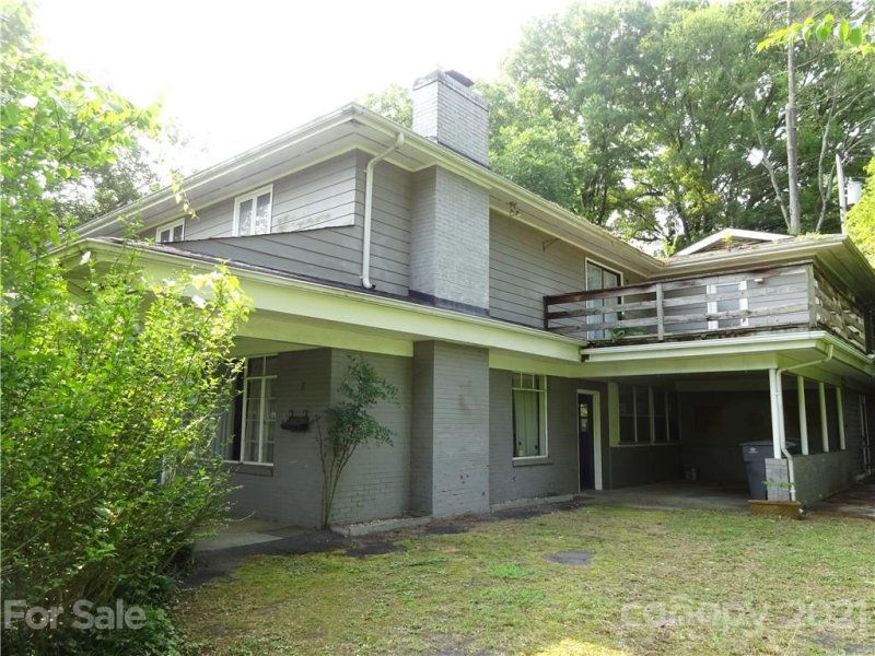 Property image 3 at 2119 Sharon Avenue, Charlotte, NC 28211