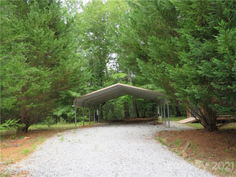 Property image 4 at 121 Bramblewood Drive, Rutherfordton, NC 28139