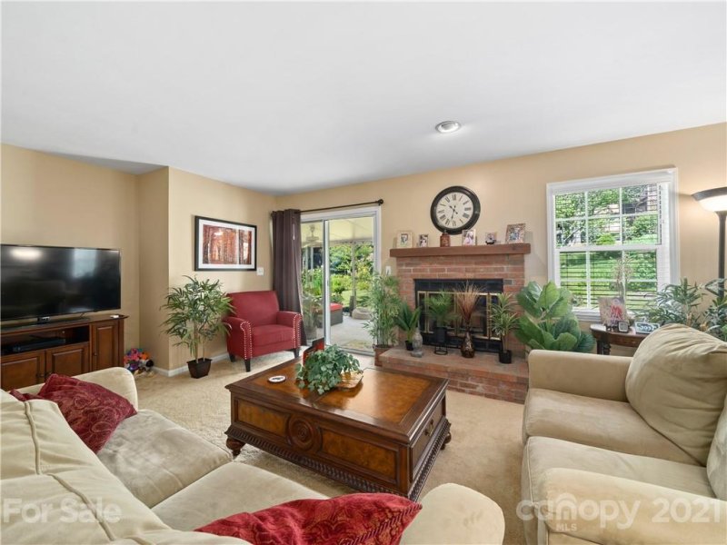 Property image 3 at 22 Teal Court, Brevard, NC 28712