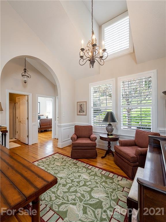 Property image 5 at 104 Nodding Lane, Asheville, NC 28803