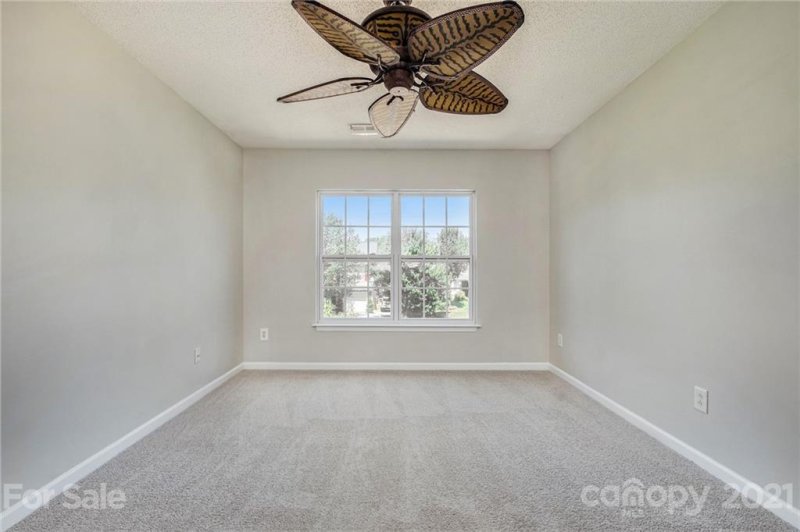 Property image 4 at 8708 Green Ivy Lane, Charlotte, NC 28217